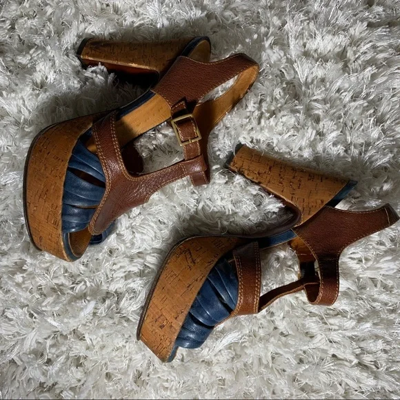 Chie Mihara Blue and Brown Cork Platform Heels Anthropologie - Picture 2 of 7